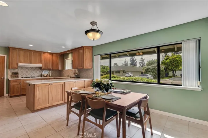 9924 Hallack Avenue, Northridge, California 91324