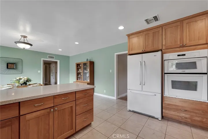 9924 Hallack Avenue, Northridge, California 91324