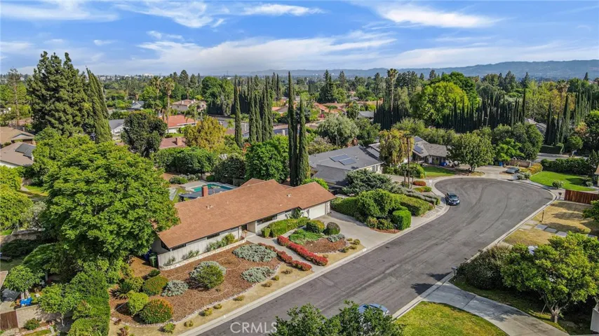 9924 Hallack Avenue, Northridge, California 91324