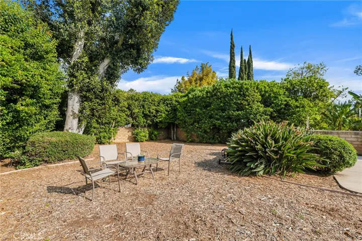 9924 Hallack Avenue, Northridge, California 91324