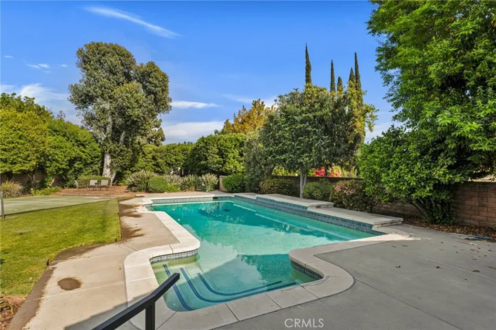 9924 Hallack Avenue, Northridge, California 91324