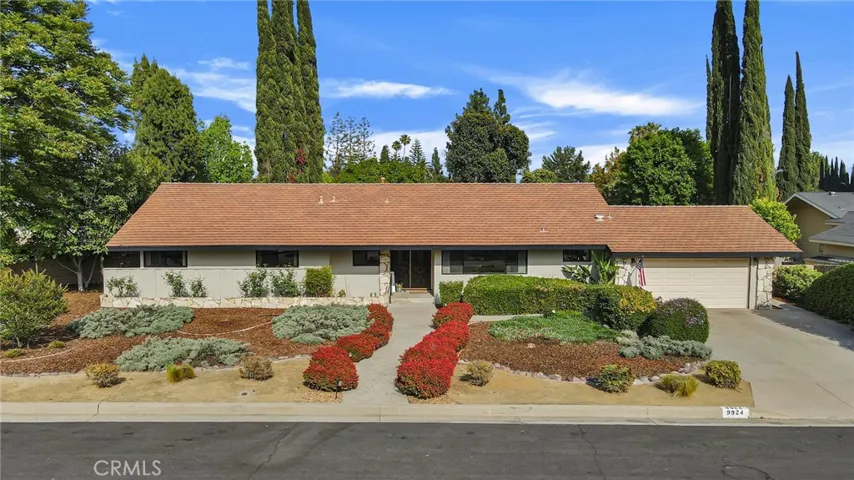 9924 Hallack Avenue, Northridge, California 91324