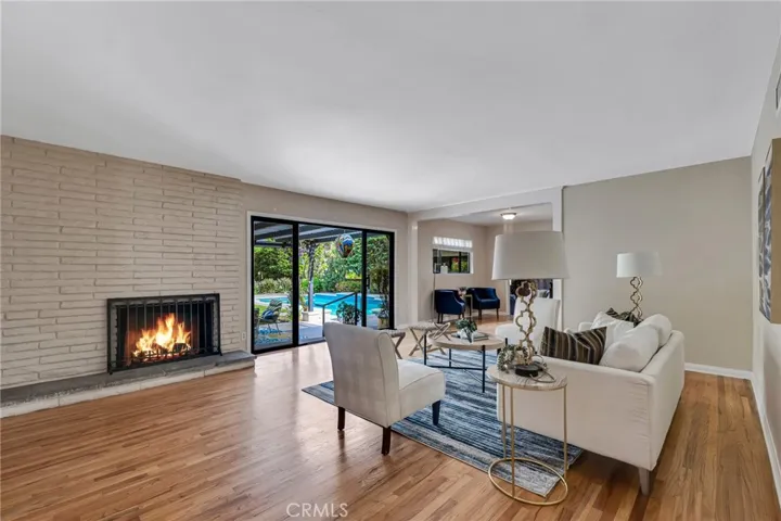 9924 Hallack Avenue, Northridge, California 91324