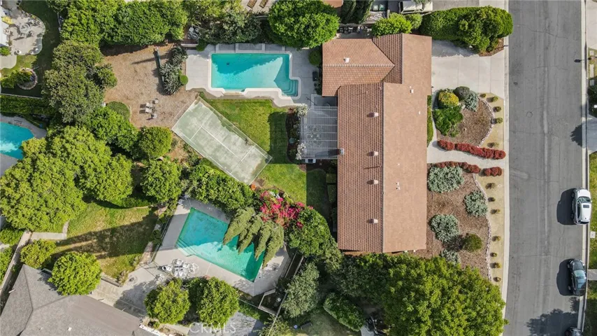 9924 Hallack Avenue, Northridge, California 91324