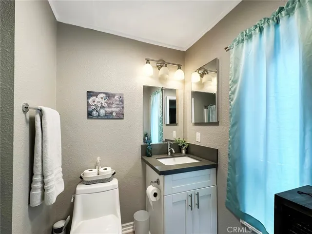 Main room bath