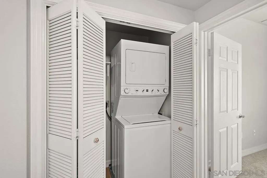 1400 Broadway 1605, San Diego, California 92101 home-pic-23