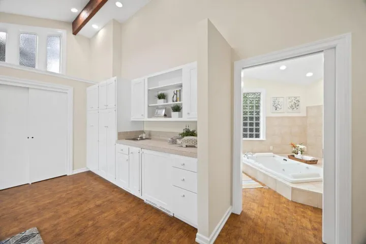 17 Willow Lane, Belmont, California 94002