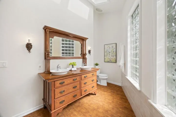 17 Willow Lane, Belmont, California 94002