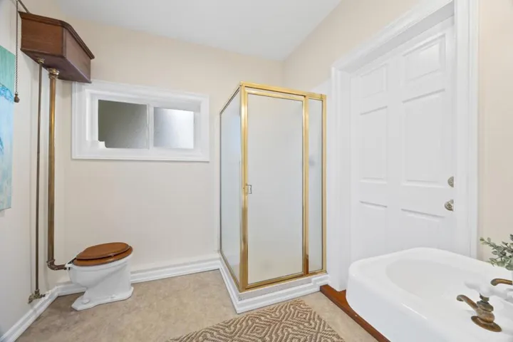 17 Willow Lane, Belmont, California 94002
