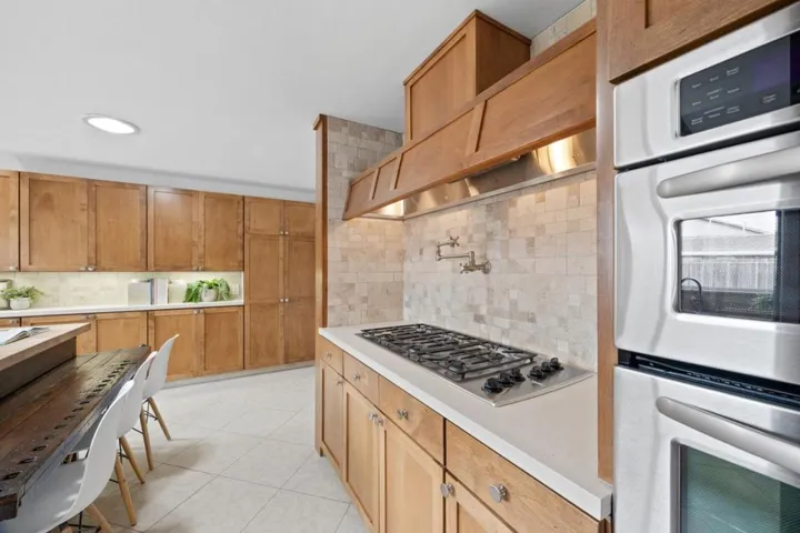 17 Willow Lane, Belmont, California 94002