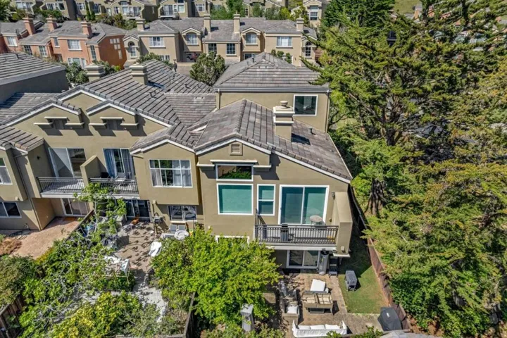 13 Baycrest Way, South San Francisco, California 94080