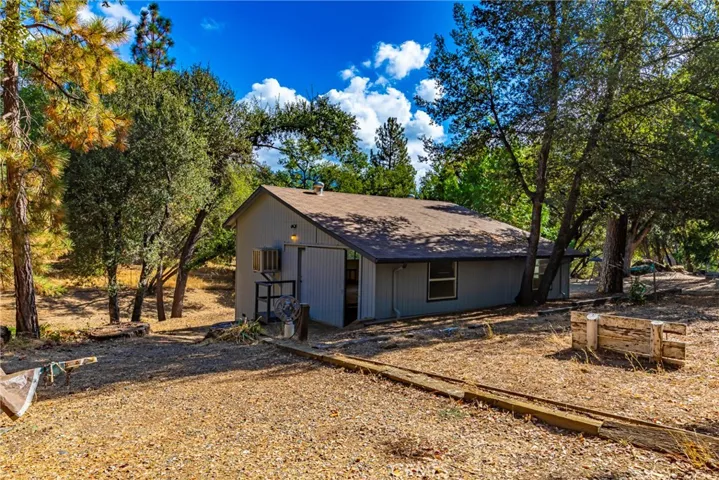 51192 Bon Veu Dr, Oakhurst, California 93644