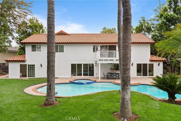 21031 Calle Matorral, Lake Forest, California 92630