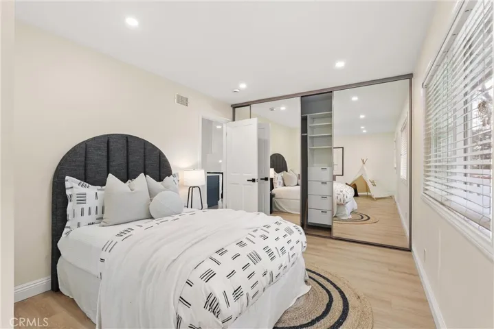 21031 Calle Matorral, Lake Forest, California 92630