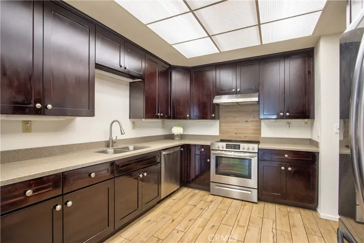 Stainless Steel Appliances!
