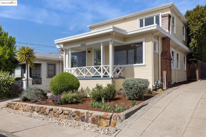 4468 Tulip Ave, Oakland, California 94619