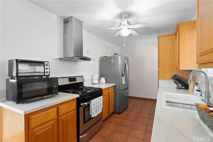 3890 Vermont, San Bernardino, California 92407