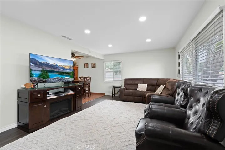 3890 Vermont, San Bernardino, California 92407