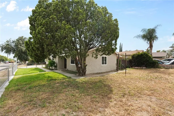 3890 Vermont, San Bernardino, California 92407