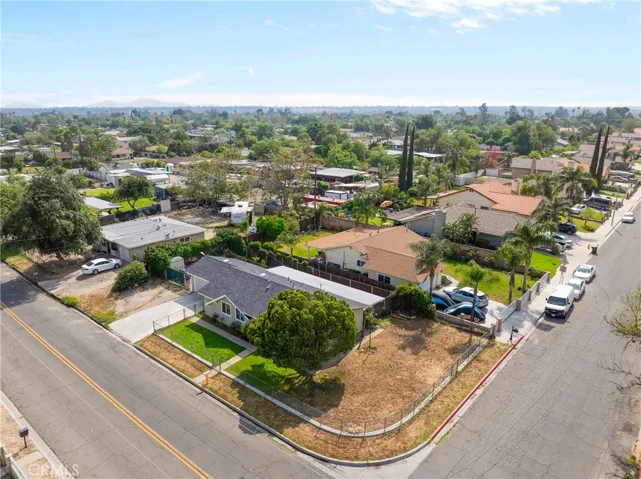 3890 Vermont, San Bernardino, California 92407