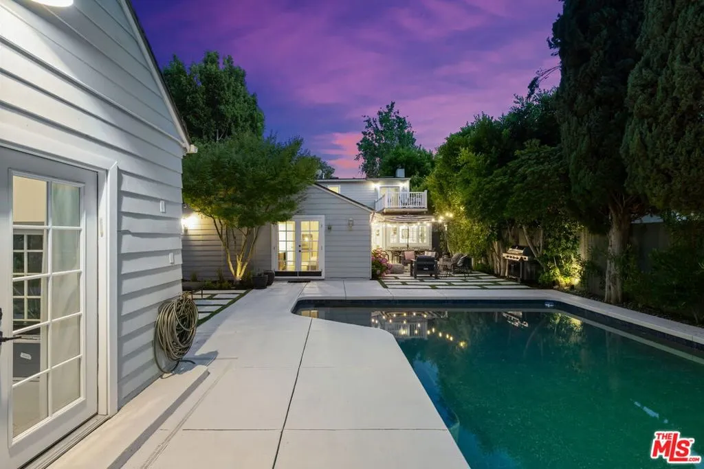 6441 Moore Drive, Los Angeles, California 90048 home-pic-15