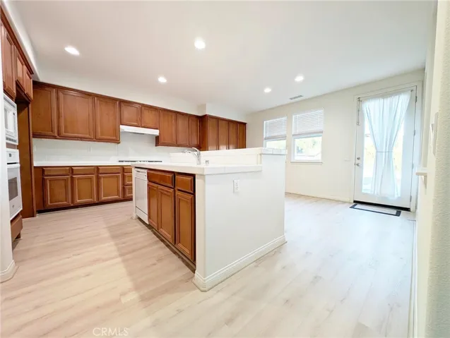 27162 Discovery Bay Drive, Menifee, California 92585