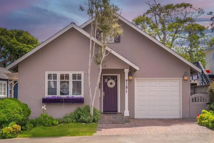 161 Pacific Avenue, Pacific Grove, California 93950