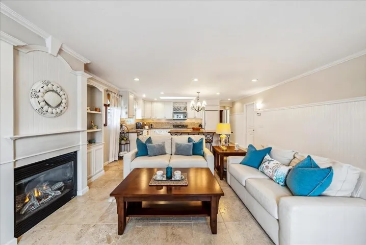 161 Pacific Avenue, Pacific Grove, California 93950