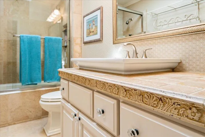 161 Pacific Avenue, Pacific Grove, California 93950