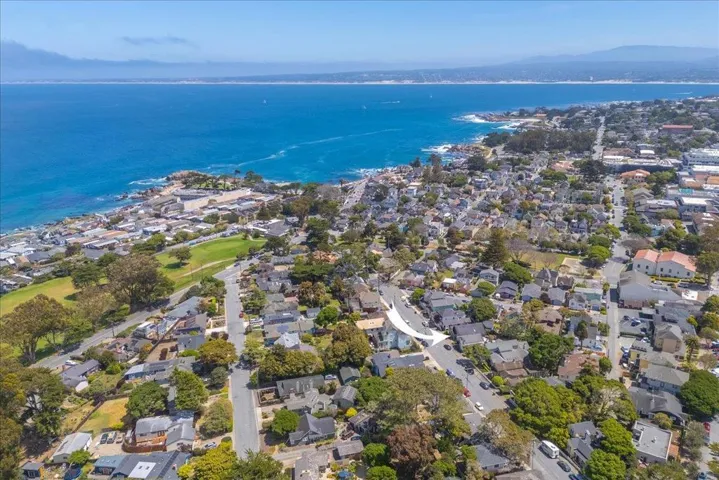161 Pacific Avenue, Pacific Grove, California 93950