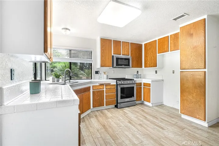 19031 Sunrise Place, Yorba Linda, California 92886