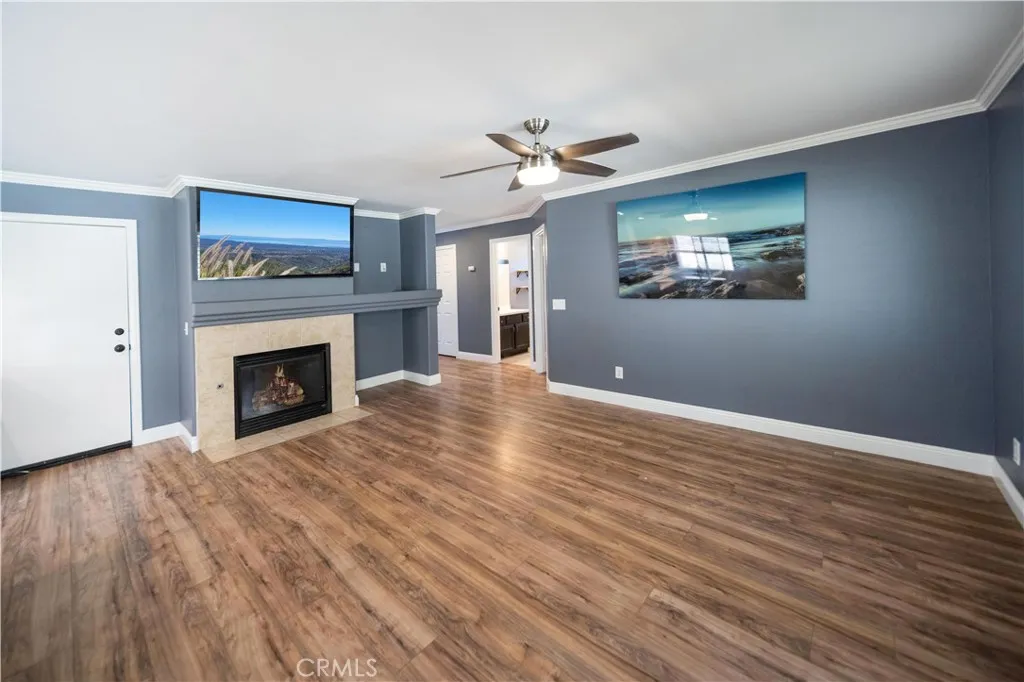 29435 Falling Leaf Drive, Lake Elsinore, California 92530 home-pic-10