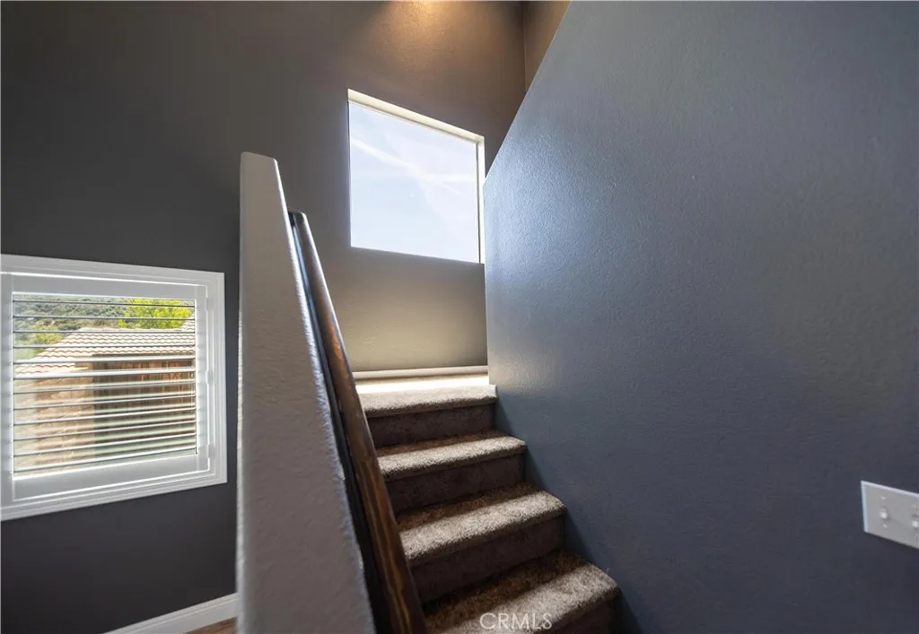 29435 Falling Leaf Drive, Lake Elsinore, California 92530 home-pic-20