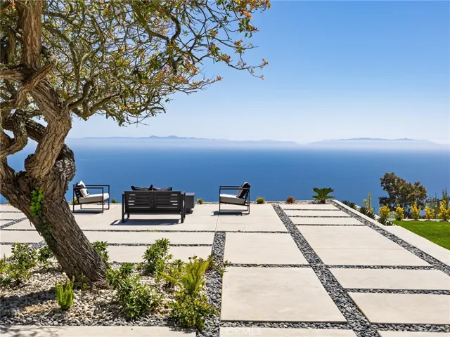 30414 Ganado Drive, Rancho Palos Verdes, California 90275