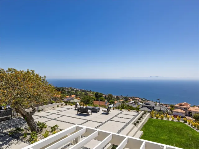 30414 Ganado Drive, Rancho Palos Verdes, California 90275