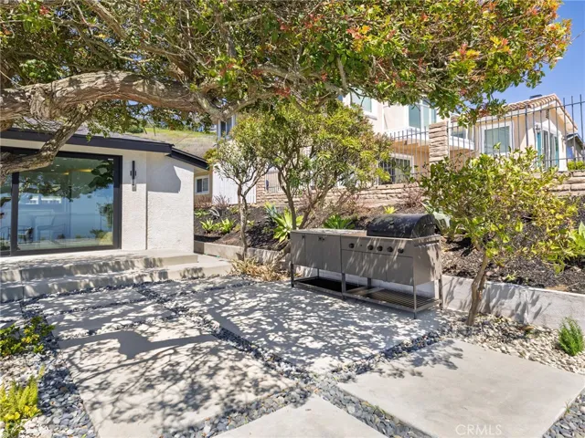 30414 Ganado Drive, Rancho Palos Verdes, California 90275