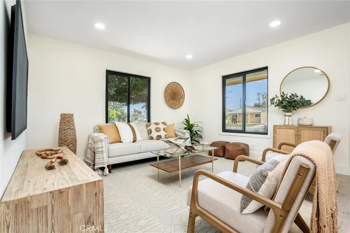 10182 Halawa, Huntington Beach, California 92646
