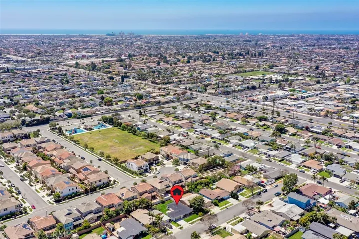 10182 Halawa, Huntington Beach, California 92646