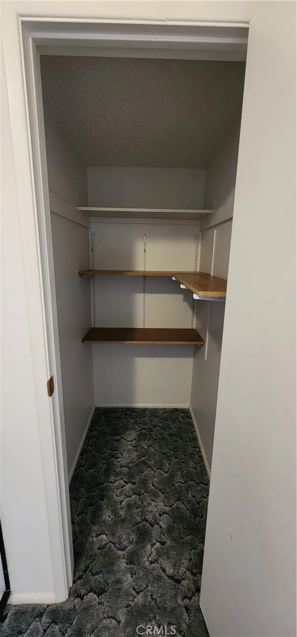 1030 N Lovekin  home-pic-13