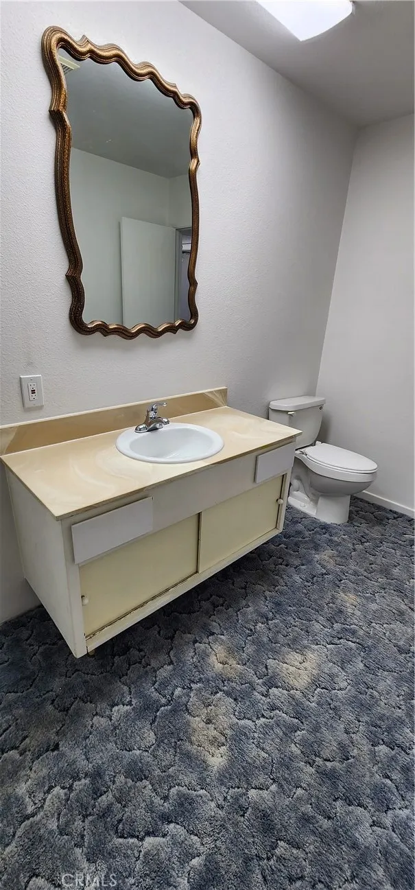 1030 N Lovekin  home-pic-17