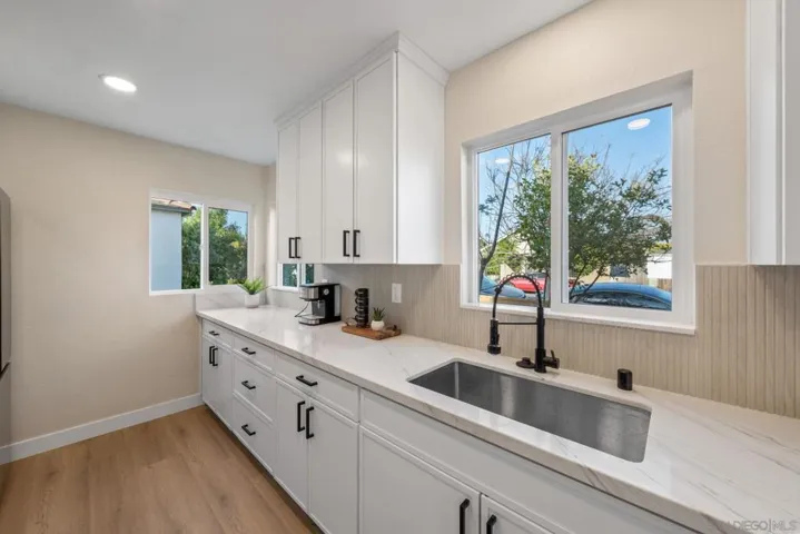 646 S 45th, San Diego, California 92113