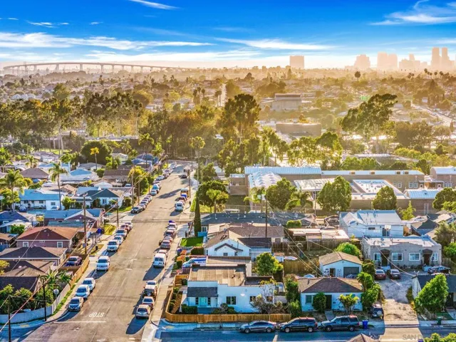 646 S 45th, San Diego, California 92113