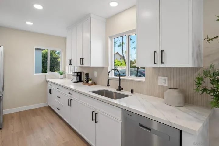 646 S 45th, San Diego, California 92113