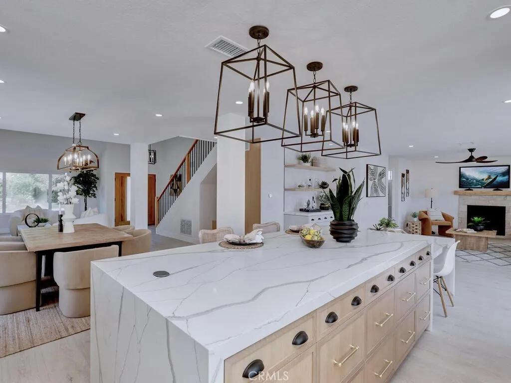 24362 Via Santa Clara, Mission Viejo, California 92692 home-pic-10