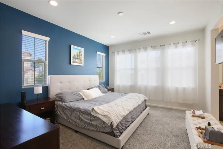 31532 Alicante Loop, Winchester, California 92596