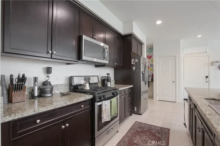 31532 Alicante Loop, Winchester, California 92596