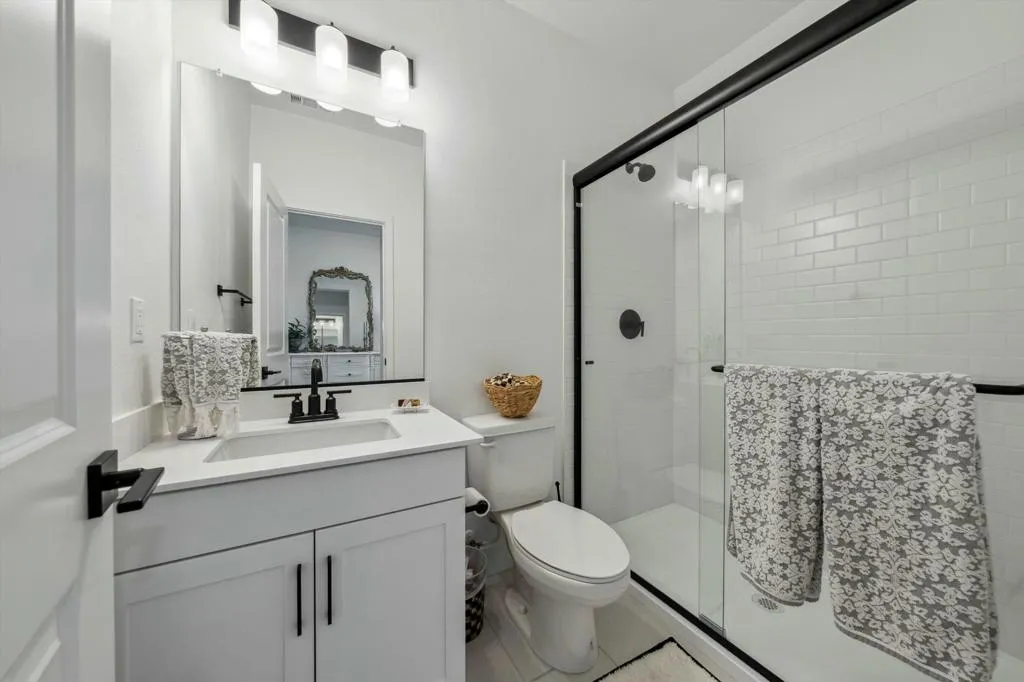 84250 Novello Drive, Indio, California 92203 home-pic-15