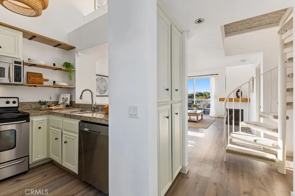 20371 Bluffside Circle B401, Huntington Beach, California 92646 home-pic-10