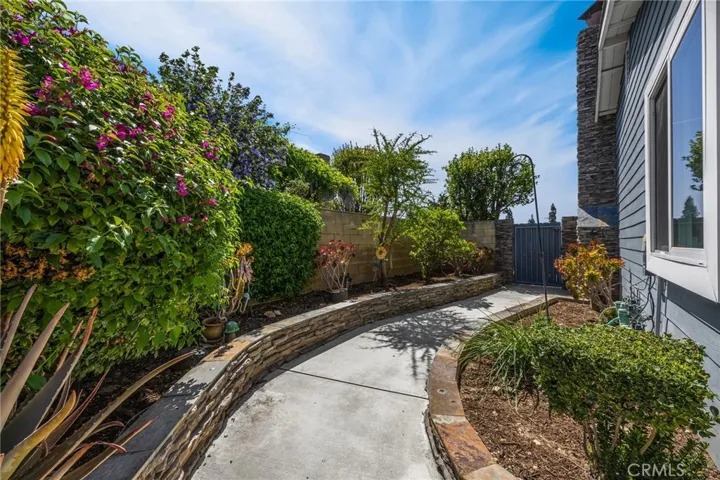 17381 Yorkshire Avenue, Yorba Linda, California 92886