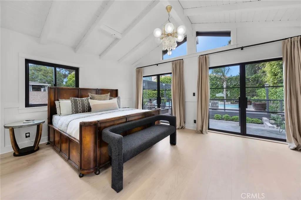 1012 10th Street, Manhattan Beach, California 90266 home-pic-34